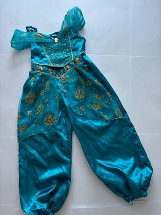 An20/  princezna jasmína luxusní  - v.cca 3/4 roky, 