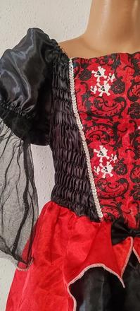 Upírka, drákulova žena,