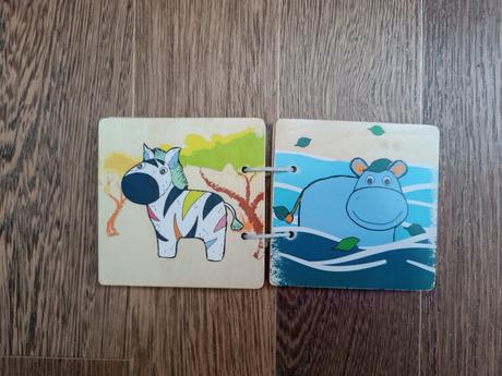 5x dětské knížky - závěsné,látkové,kousací,dřevěné, 