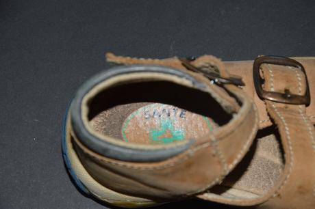 Hnědo-modré kožené zdravotní sandálky, santé,22