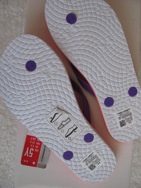 Dámské, dívčí plážové žabky lososové barvy v.37,5, under armour,38