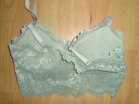Podprsenka krajková vel xs s výplní braletka, sinsay,xs