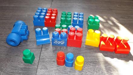 Stavebnice - velké kostky, 