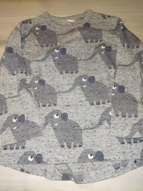 Tričko se slony 104 next, next,104