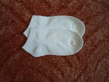 Bílé nízké kotníčkové ponožky, 27