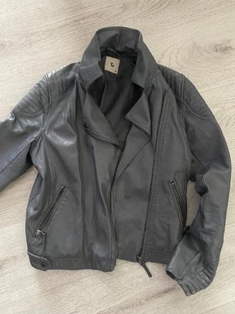 Pěkná koženková bunda velikost 38/m značky tu, tu,38