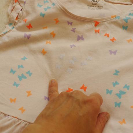 Ruzove saticky s malymi motylky 134/140, 134