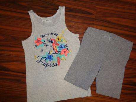 Super komplet tílka s papouškem a legínové šortky, h&m,152
