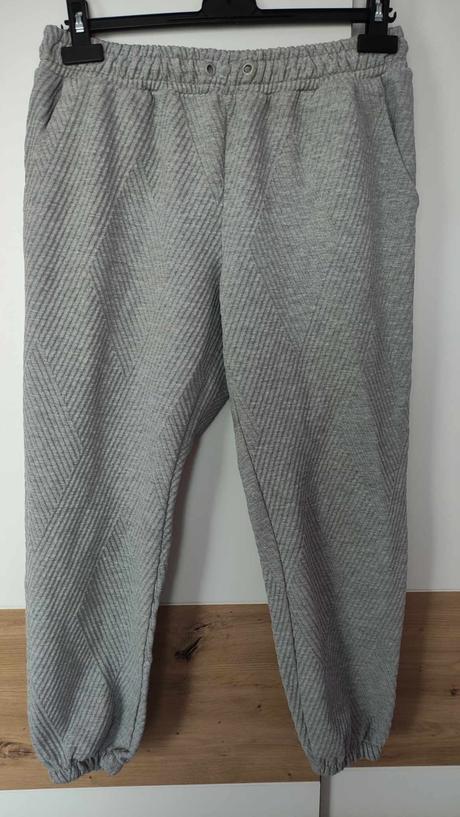 Tepláky dámské vel.m, primark,m