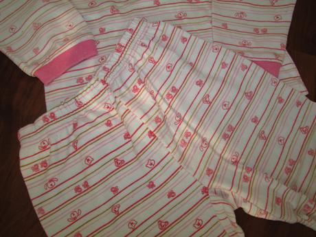 Bavlněné pyžamo, 92