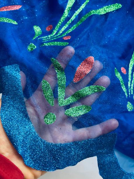 An11 / kostym anna frozen - v.7/8 let,