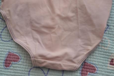 Fialkové plavky plavečky s hello kitty, h&m,116