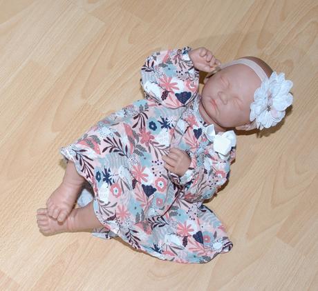 Šaty s dlouhým rukávem+čelenka s květem, 68