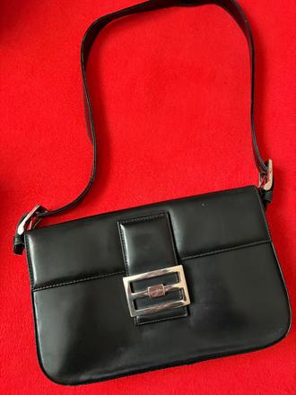 Černá kabelka malá,