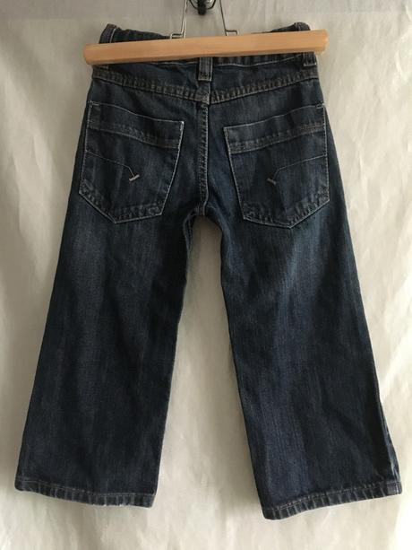 Vel. 104 tmavě modré riflové kalhoty, 104