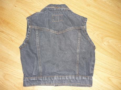 Dívčí džínová vesta vel.122/128, 122