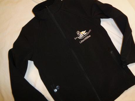 Černá softshellová bunda 146/152, 146