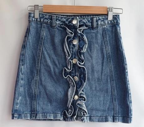 Sukně vel. 11 let, matalan,146
