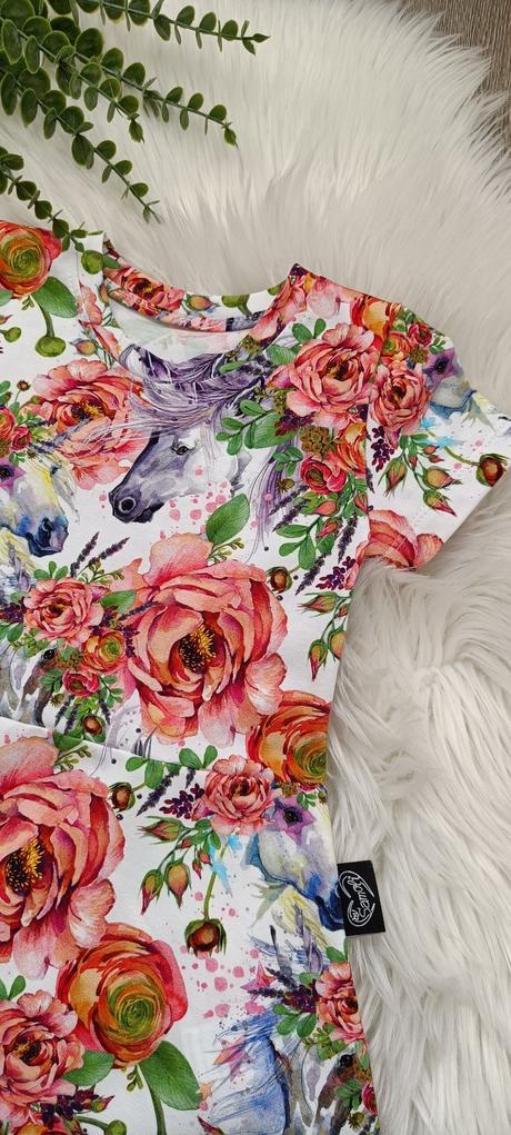 Šaty noemi - jednorožci v kvítí - limitka, 80 - 140