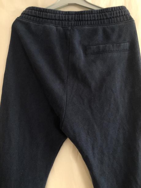 Vel. 152 modré tepláky s kapsami a tkanicí, 152