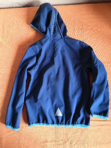 Softshelová bunda, 128