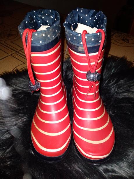 Dívčí gumáky srdíčko vel. 27, vnit.stélka 17 cm, 27