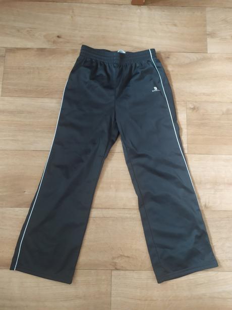 Sportovní kalhoty, 116