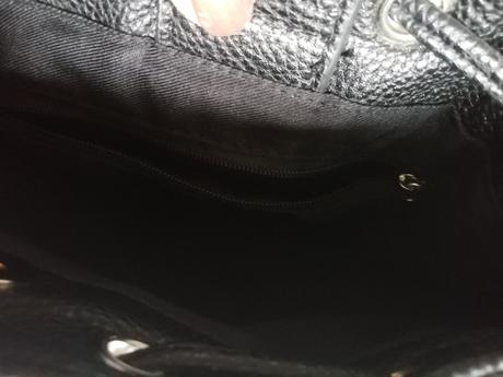 Kabelka pieces, pieces