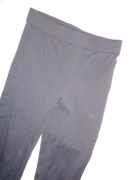 Luxusní černé legínové tepláky - elastické, 128