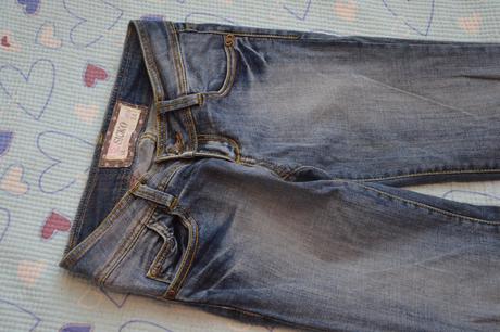 164 elastické džíny, 164