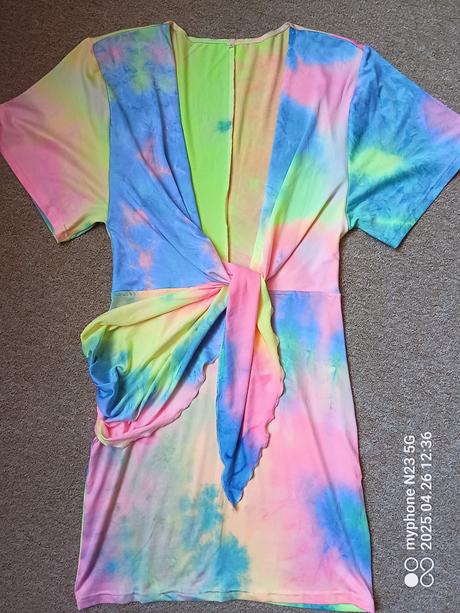 Tílko-mini šaty duhové vel."m", m