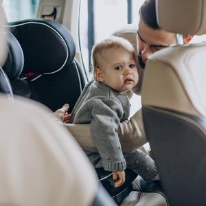 Jakou autosedačku vybrat pro 15měsíční dítě s isofixem?