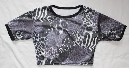 Ao215. krátké tričko, 140