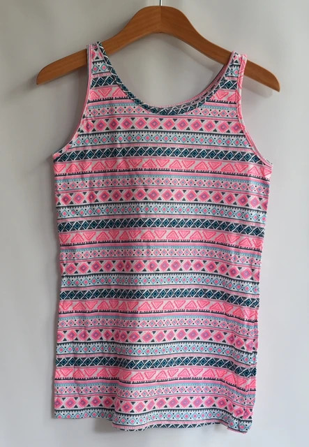 Tílko vel. 12 - 13 let, 158