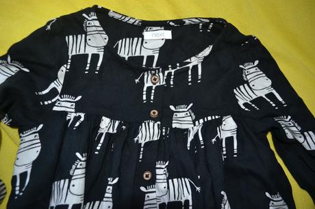 2x next v.116-122 top k legínám, next,116