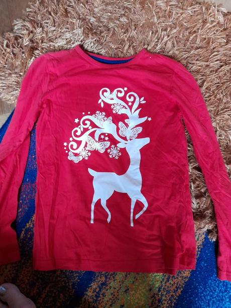 Tričko,dlouhý rukáv 146 s jelenem červené, 146