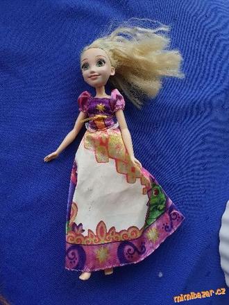 Hraná barbie panenka anna ledové království,