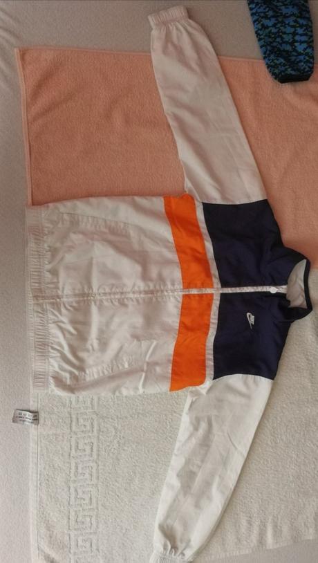 Dětská sportovní bunda, nike,128