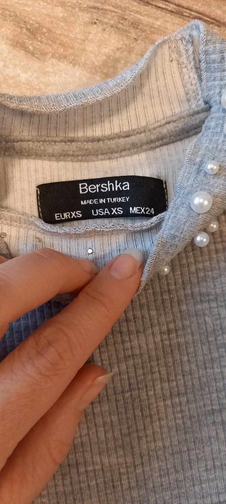Perlový crop, bershka,xs