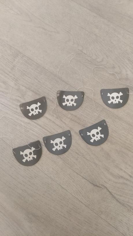Pirátská klapka na oko, 