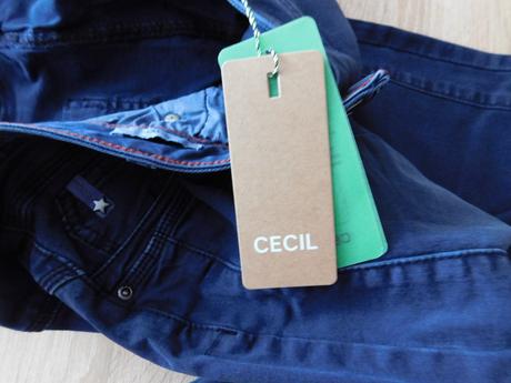 Dámské kalhoty, 42