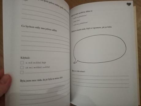 Kniha pro vnučky - na vyplnění pro babičky, 