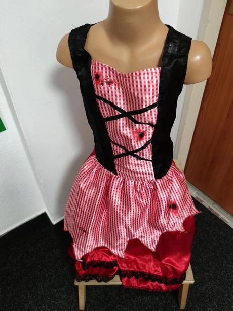 Červená karkulka - halloween,