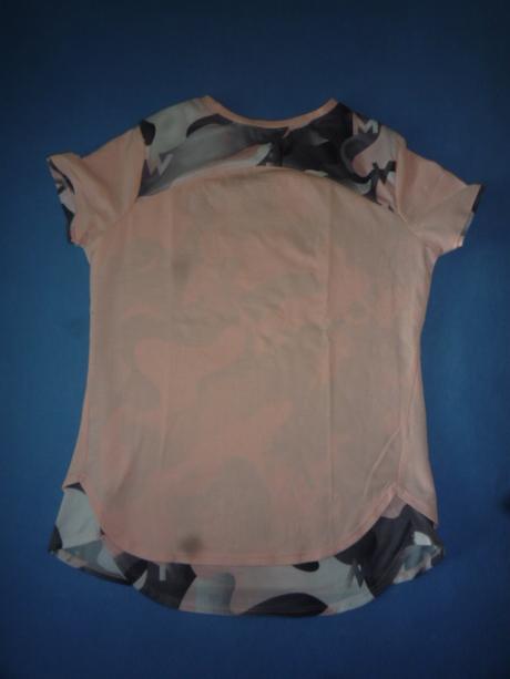 Sportovní set - tepláková souprava, triko, legíny, decathlon,146