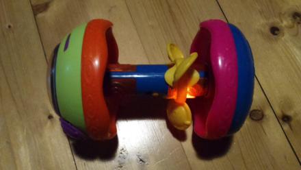 Válec na lezení fisher price,