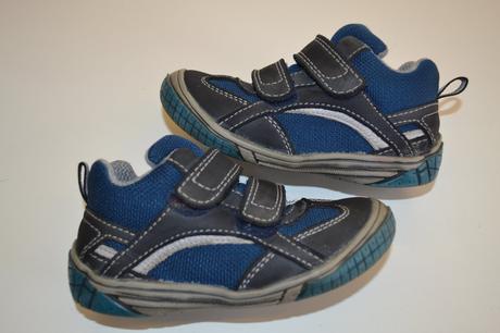 Celoroční botičky, 24