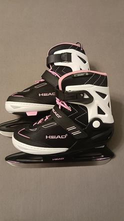 Dívčí lední brusle, 31
