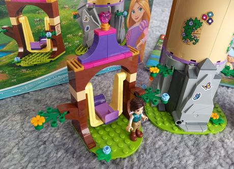 Lego disney princess 43187 - rapunzel's tower.,