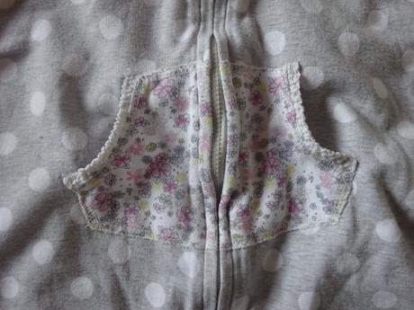 Overal dl.r. s puntíky a kapucí, vel. 92, f&f,92