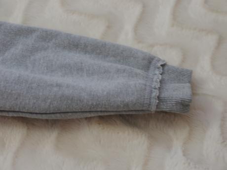 Velmi tepla mikina s koziskem vel. 128, alive,128